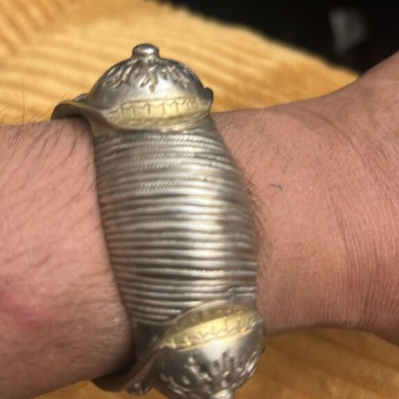 Unique Tribal Cuff - Picture 2 of 4